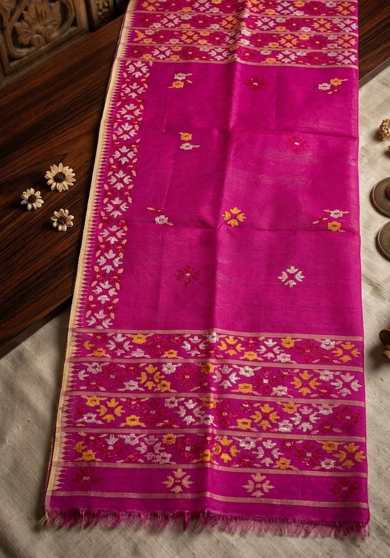 Royal Fuchsia Rani Phi