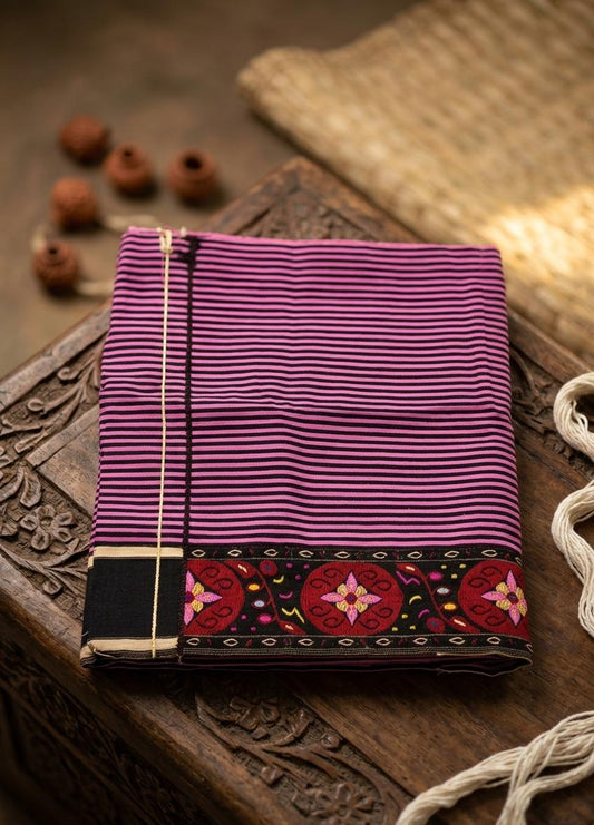 Mayek Naibi Phanek – Vibrant Orchid Pink Traditional Weave