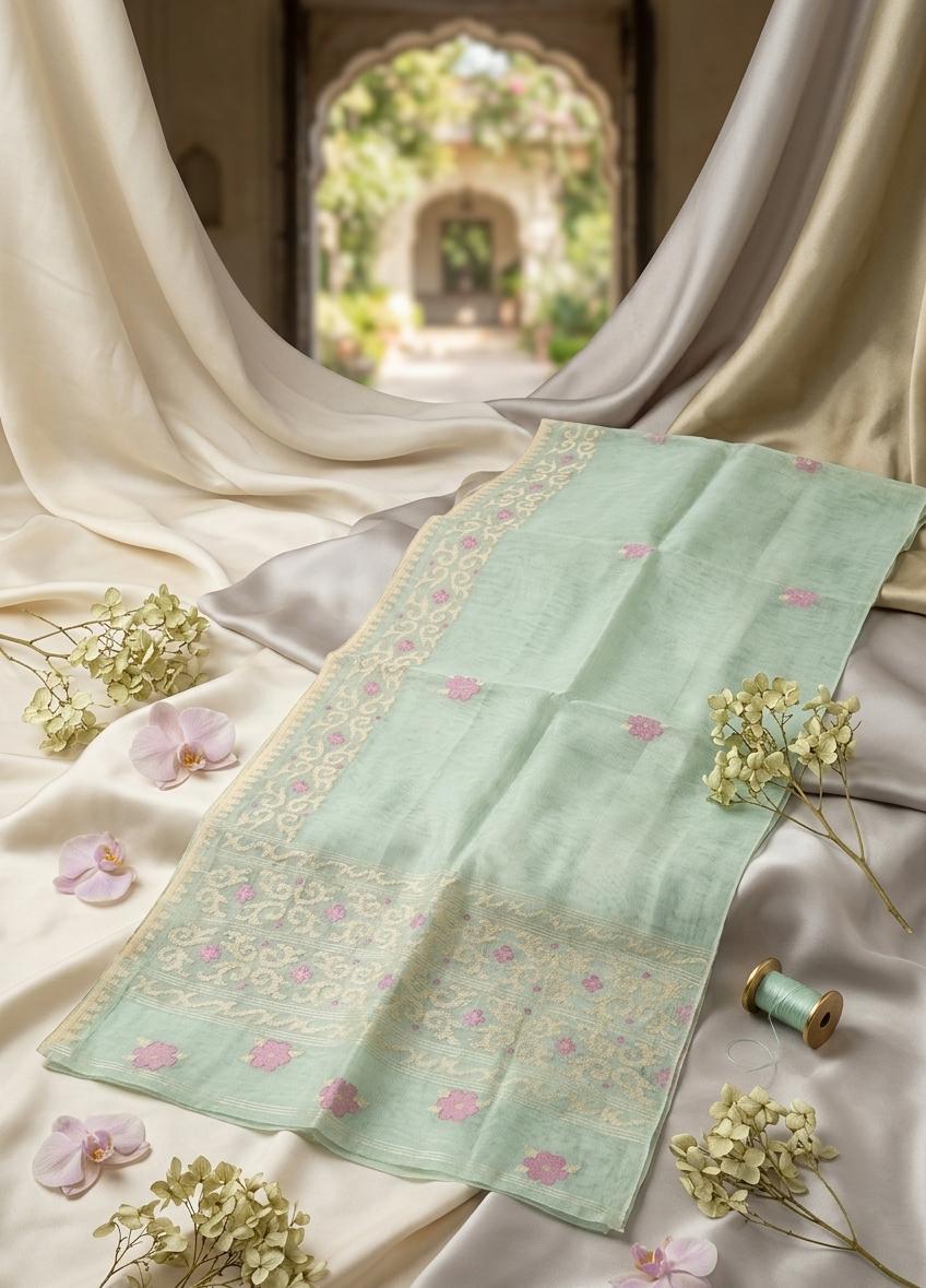 Mint Blossom Rani Phi